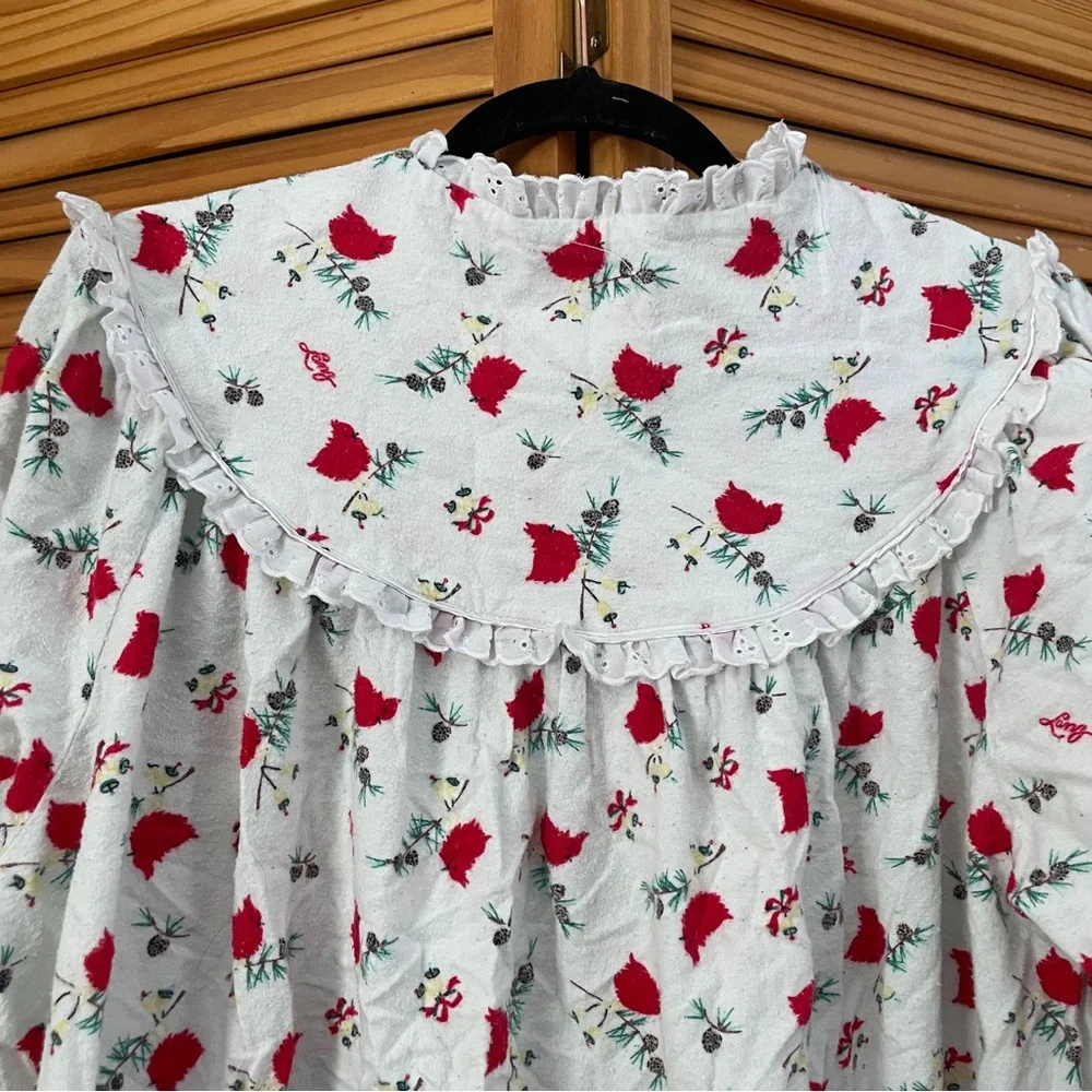 Lanz of Salzburg Winter Cardinal Bird Cotton Nightgown - Picture 8 of 9